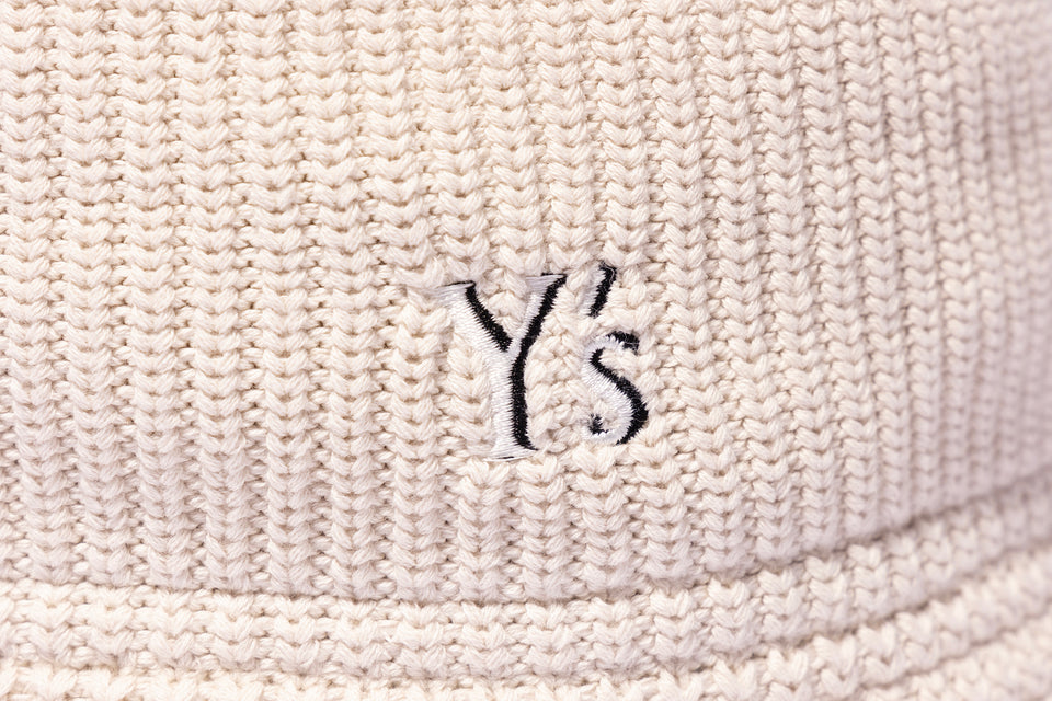 ニットバケット Y's SS25 アウトラインロゴ ストーン