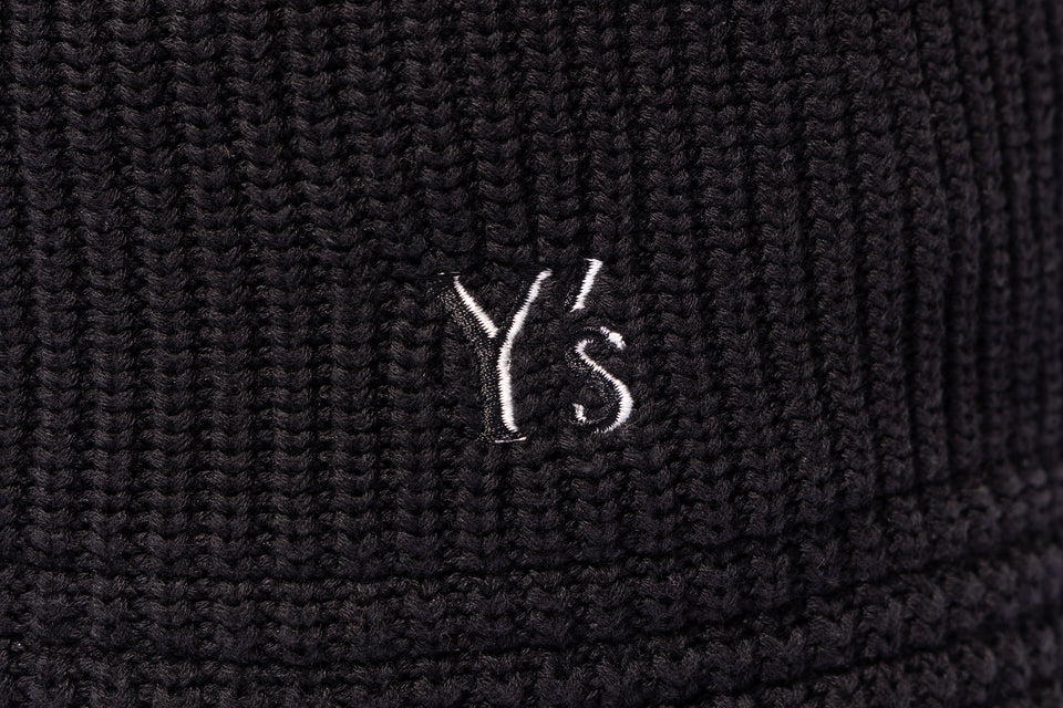 ニットバケット Y's SS25 アウトラインロゴ ブラック