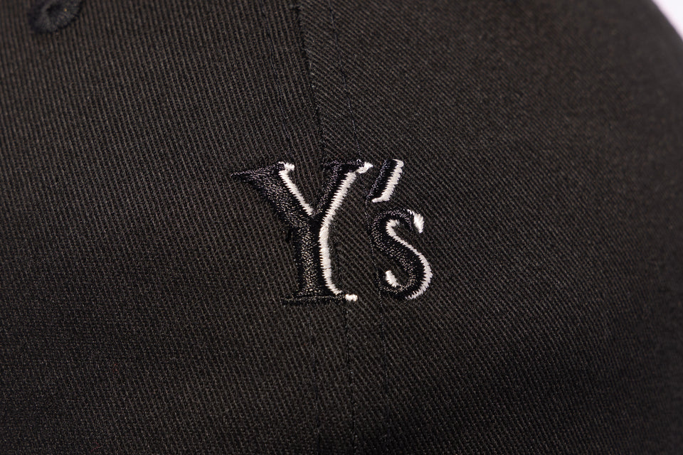 9TWENTY ロングバイザー Y's SS25 アウトラインロゴ ブラック