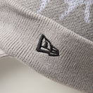 バイザーニット TARO OKAMOTO 岡本太郎 ライトグレー | ゴルフ | NEW ERA ニューエラ公式オンラインストア