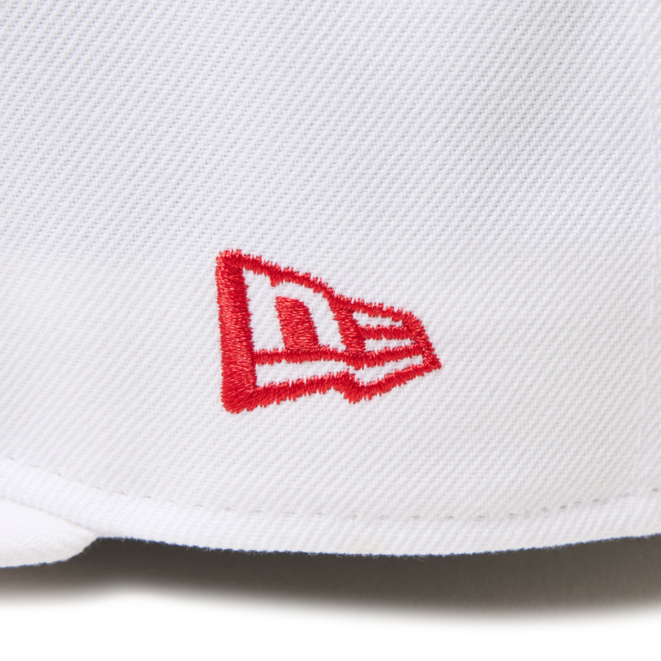 59FIFTY TARO OKAMOTO 岡本太郎 太陽の塔 ピンズ ホワイト | NEW ERA ニューエラ公式オンラインストア