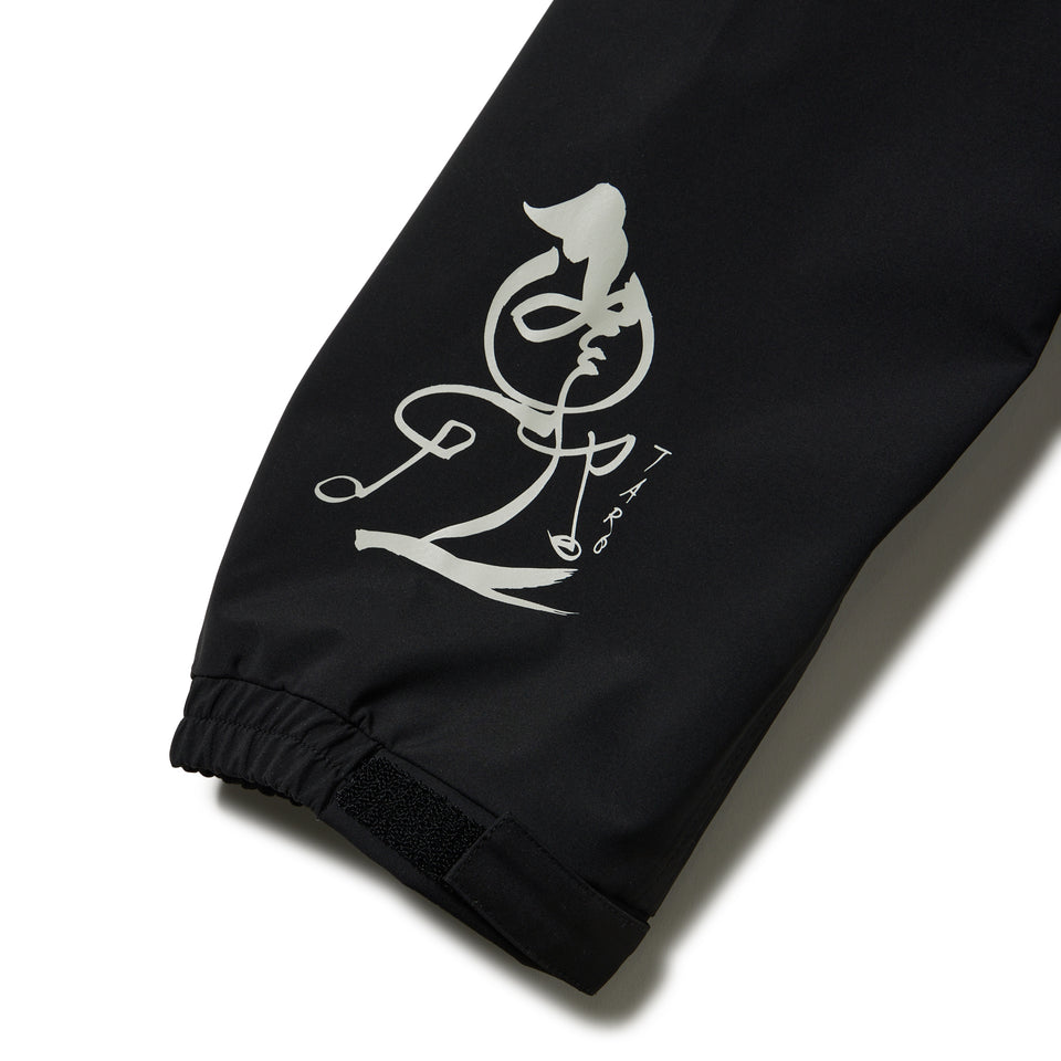 スノージャケット TARO OKAMOTO 岡本太郎 ブラック | NEW ERA ニューエラ公式オンラインストア