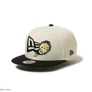 キッズ | Youth 9FIFTY コジコジ COJI-COJI フラッグロゴ クロームホワイト ブラックバイザー | NEW ERA ニューエラ公式オンラインストア