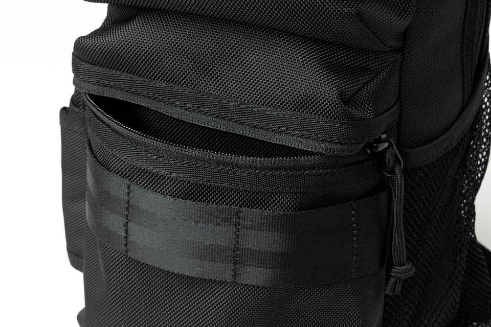 スリングボディバッグ 12L Y's FW25 ブラック
