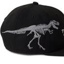 キッズ Youth 9FIFTY Tyrannosaurus ティラノサウルス 化石 ブラック | NEW ERA ニューエラ公式オンラインストア