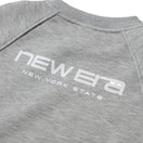 キッズ Youth テックスウェット クルーネック ブランドネームロゴ グレー｜パフォーマンスアパレル | NEW ERA ニューエラ公式オンラインストア