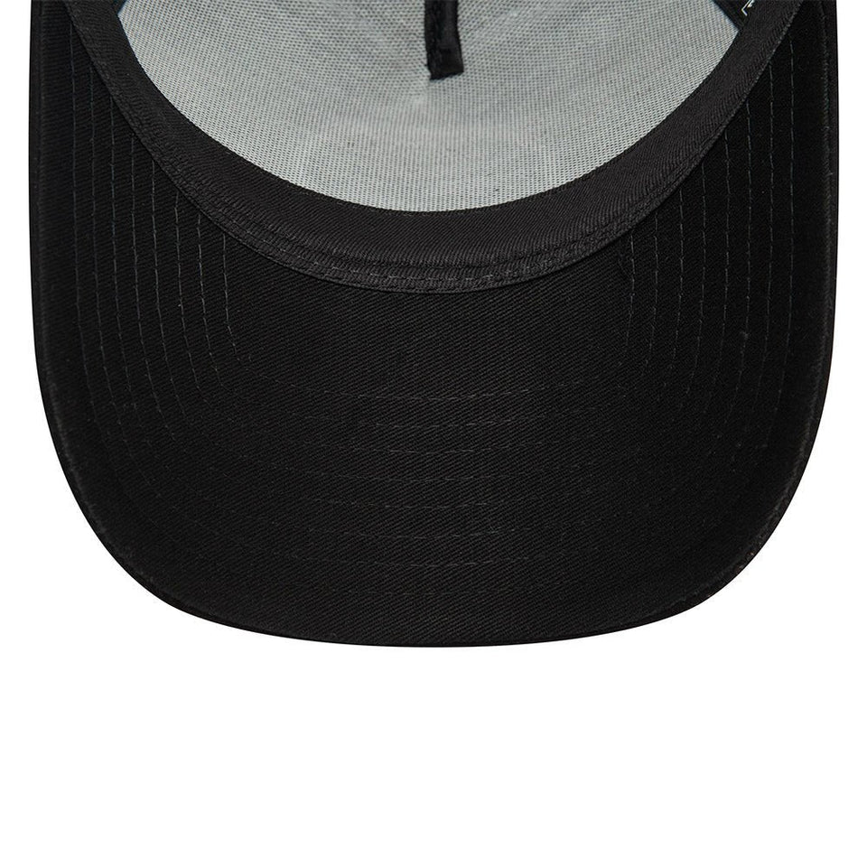 9FORTY A - Frame トラッカー Europa Football Team チェルシー FC シンセティックスウェード ブラック - 14489740 - OSFM | NEW ERA ニューエラ公式オンラインストア