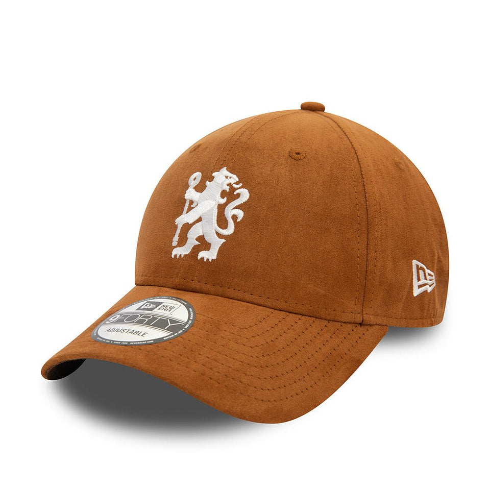 9FORTY Europa Football Team チェルシー シンセティックスウェード FC ブラウン - 14489750 - OSFM | NEW ERA ニューエラ公式オンラインストア