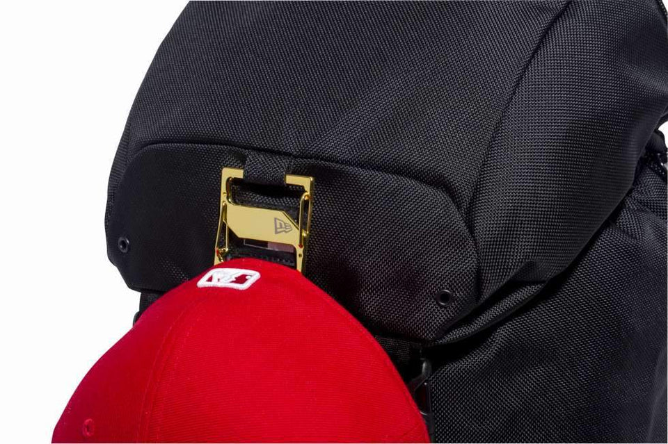ラックサック 35L ブラック