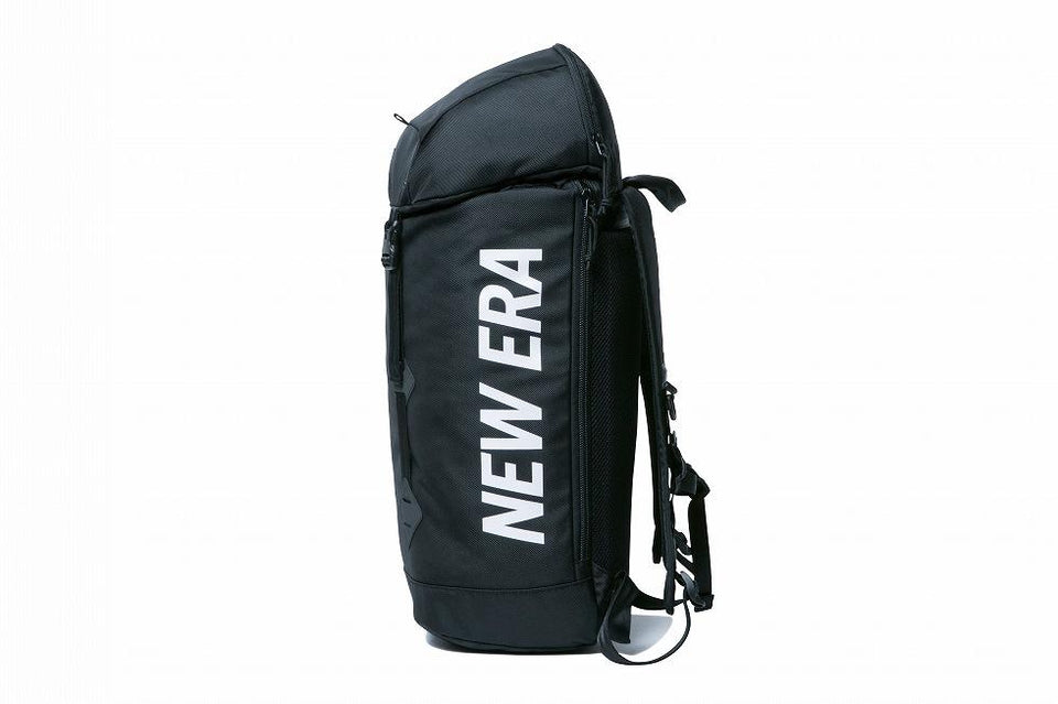 ラックサック 35L プリントロゴ ブラック × ホワイト
