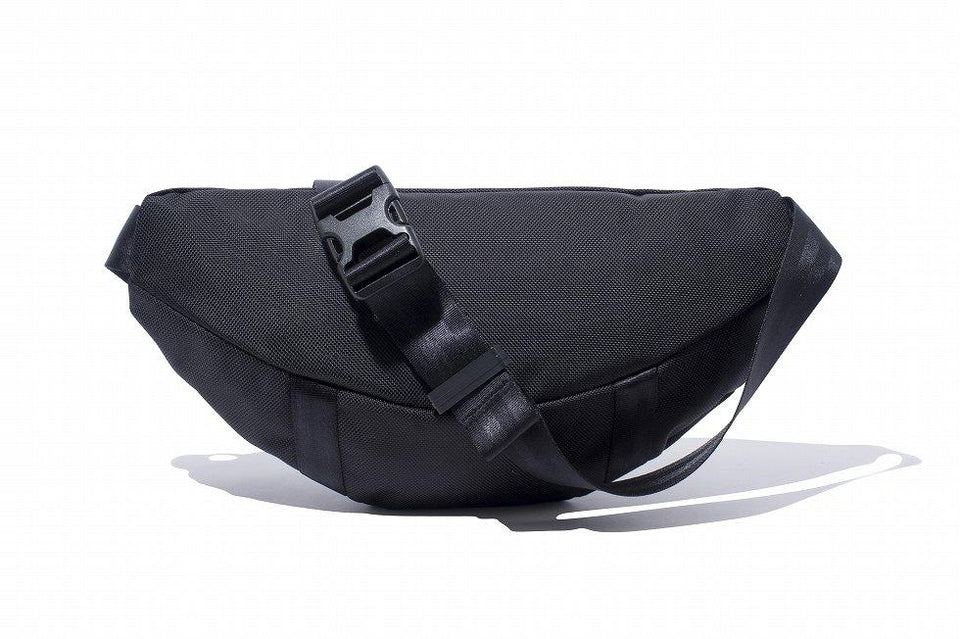 ウエストバッグ 2L ブラック