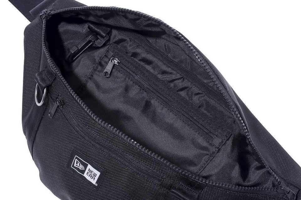 ウエストバッグ 2L ブラック