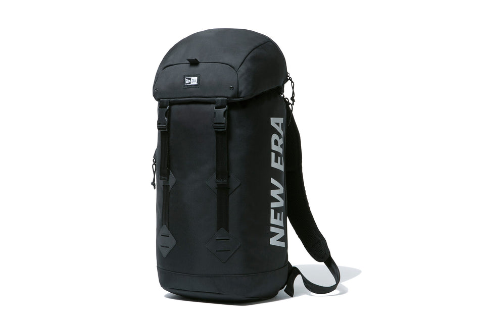 ラックサック 28L プリントロゴ ブラック × リフレクトシルバー