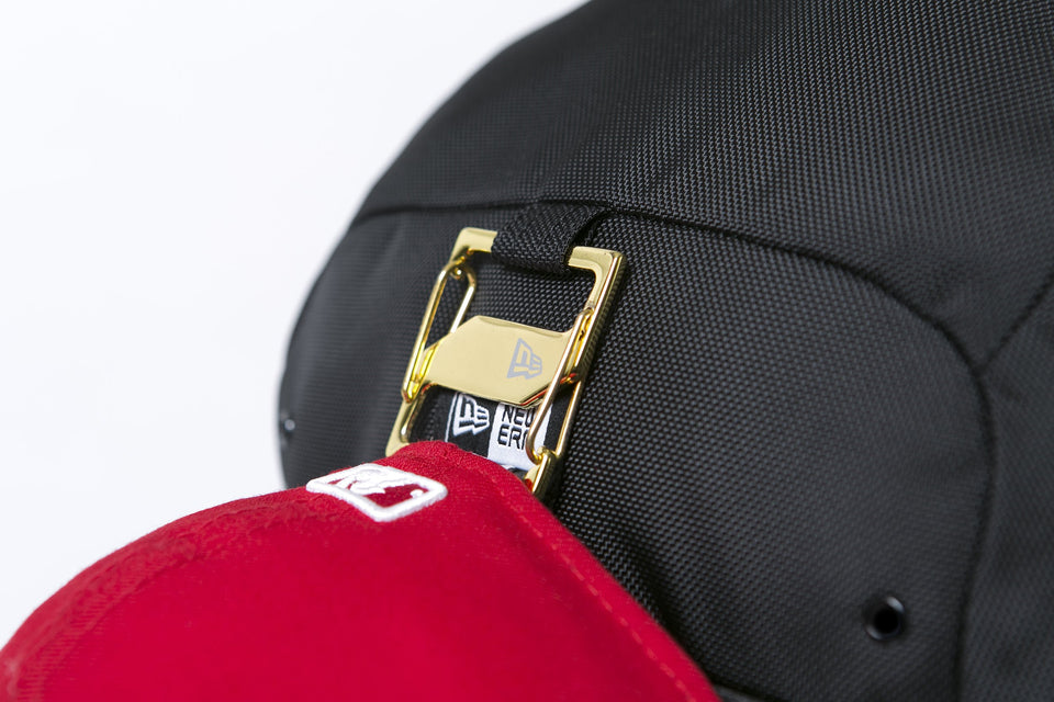 ラックサック 28L ブラック レッド