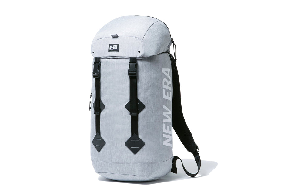 ラックサック 28L プリントロゴ ヘザーライトグレー × ホワイト