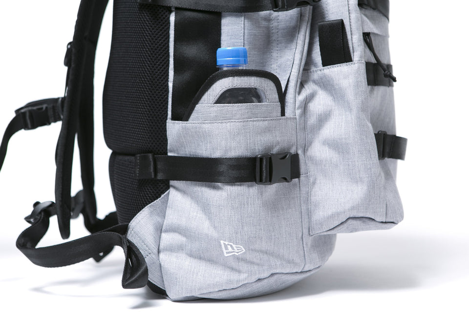 キャリアパック 35L プリントロゴ ヘザーライトグレー × ホワイト