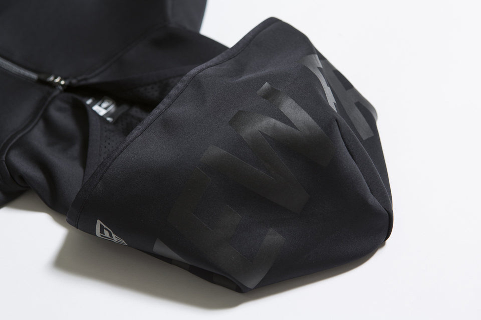 ウォームアップジャケット フードロゴ ブラック × ブラック 【 Performance Apparel 】