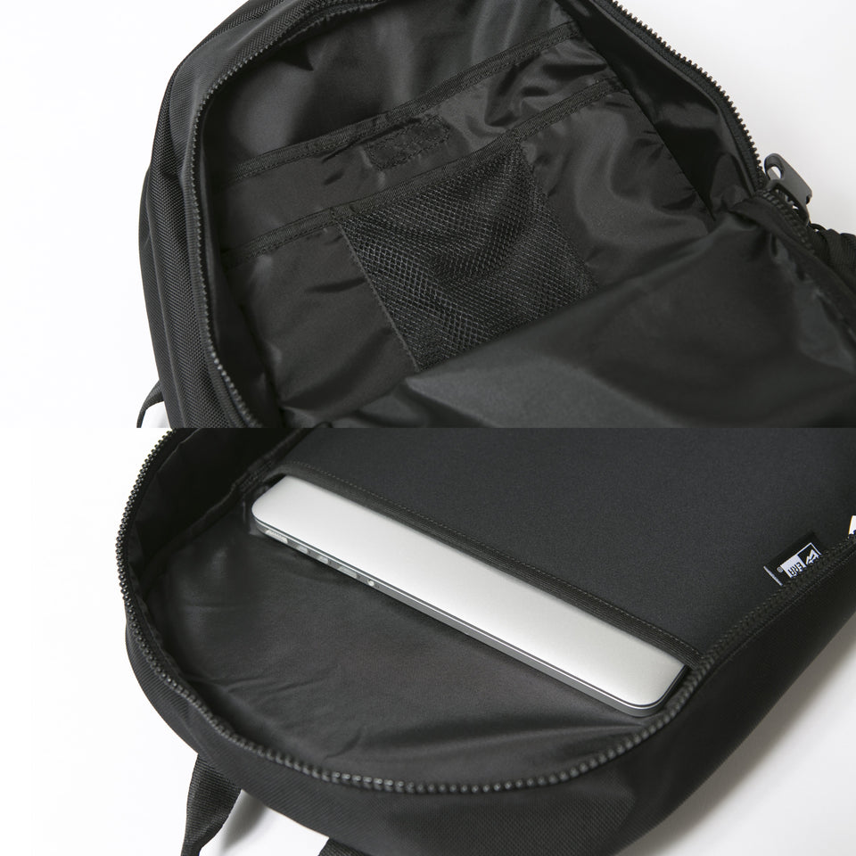 アーバンパック 33L ブラック