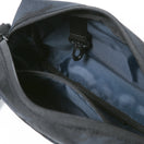 ショルダーポーチ ラージ 2L プリントロゴ タイガーストライプカモネイビー/ブラック × ホワイト