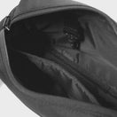 ショルダーポーチ ラージ 2L プリントロゴ グラファイト × ホワイト