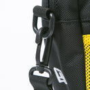 ショルダーポーチ ラージ 2L ブラック/サイバーイエロー