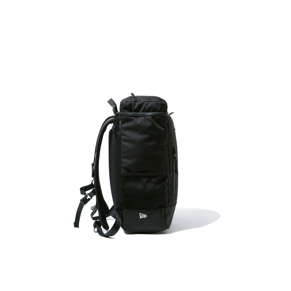 ボックスパック ミディアム 25L プリントロゴ ブラック × ホワイト