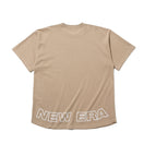 オーバーサイズド パフォーマンス Tシャツ フラッグ & リア ニューエラ ワードマーク ラウンド カーキ 【NEW ERA WORKOUT】