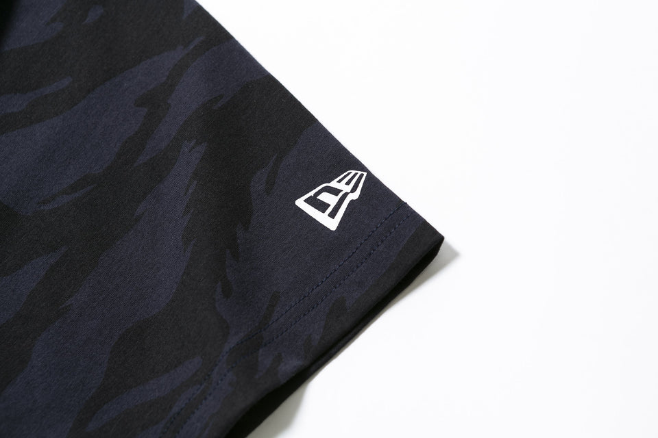 パフォーマンス Tシャツ NEW ERA ロゴ タイガーストライプカモネイビー 【NEW ERA BASKETBALL】