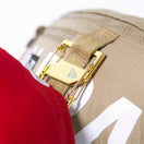 ウエストバッグ 2L プリントロゴ ベージュ　×ホワイト