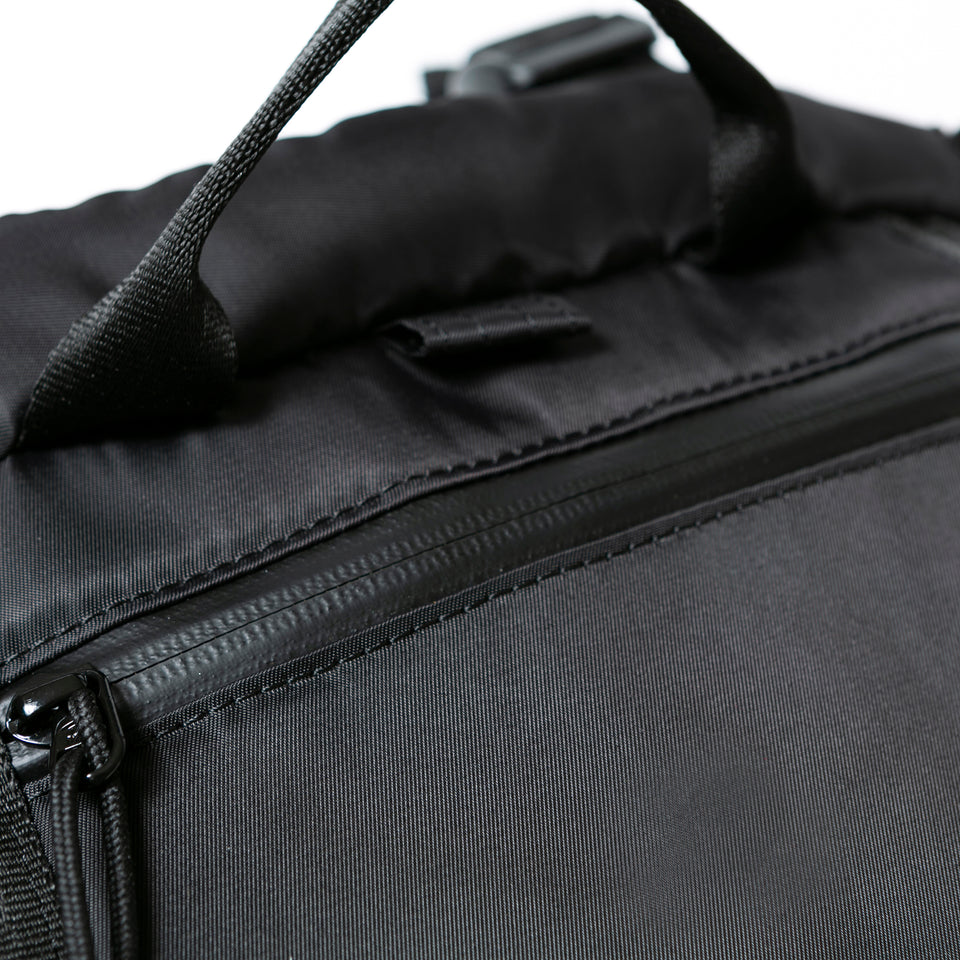 ユーティリティ　40L　4ポケットパック　ブラックサテン