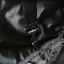 スクエア ウエストバッグ 7L ロゴテープ　ブラック