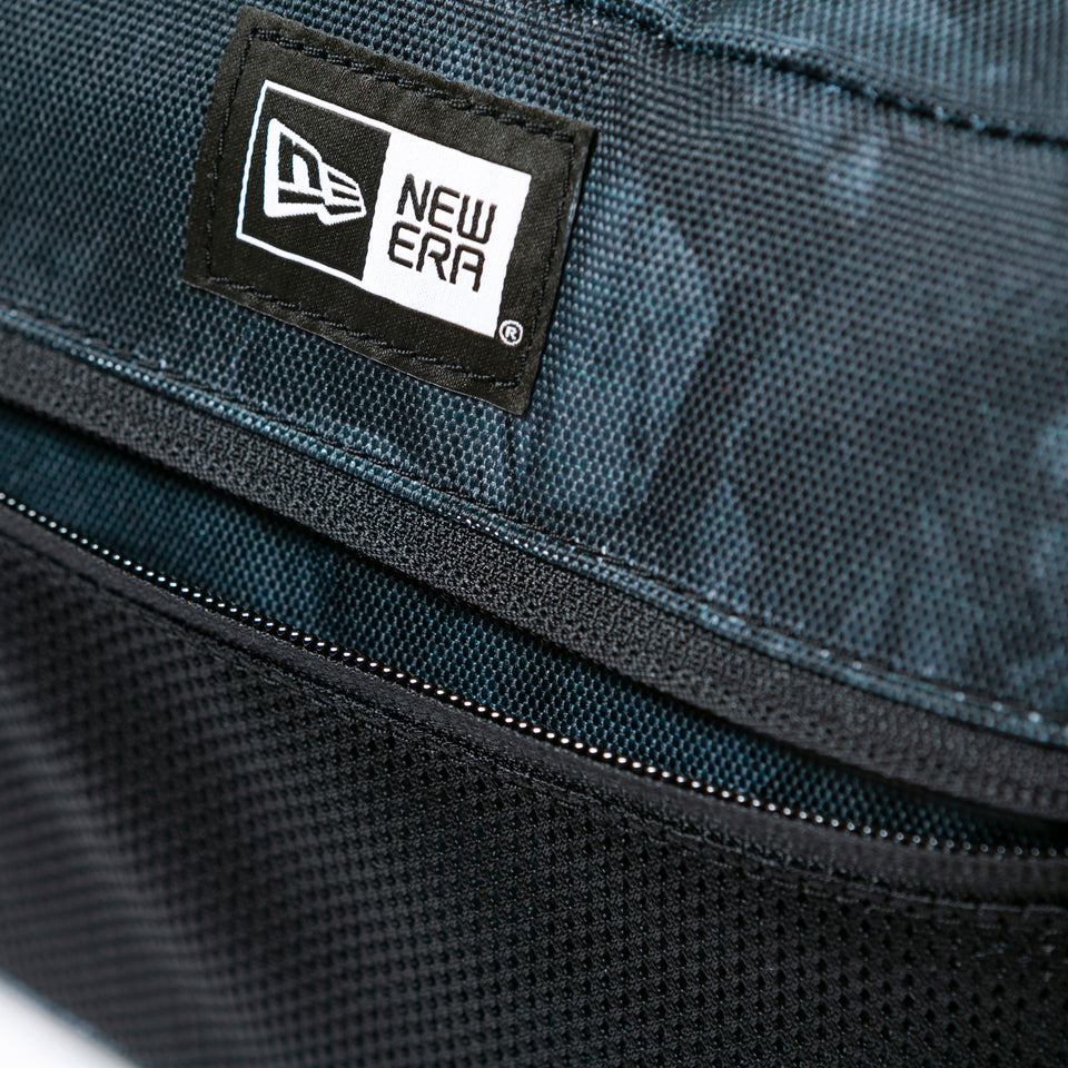 ショルダーポーチ ラージ 2L ナイトツリーカモ /　ブラック