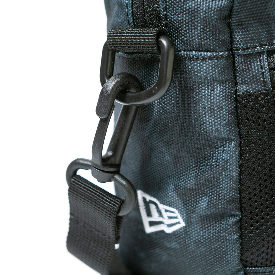 ショルダーポーチ ラージ 2L ナイトツリーカモ /　ブラック