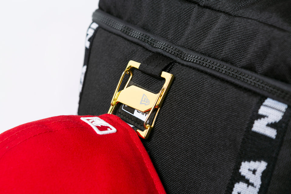 ボックスパック ミディアム 25L ロゴテープ　ブラック
