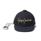 キャップキーホルダー Yohji Yamamoto SS21 シグネチャーロゴ ブラック × メタリックゴールド