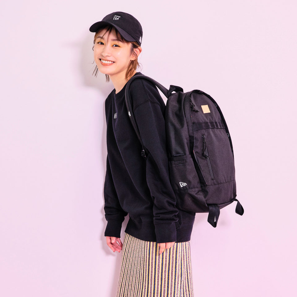 デイパック 22L AI TAKAHASHI 高橋愛 NEW ERA レザーパッチ ブラック