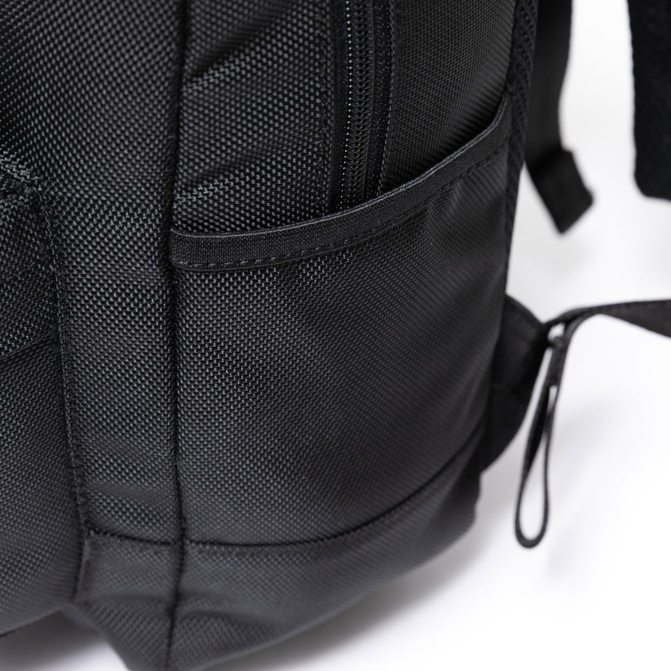Kid's ライトパック 11L フラッグロゴ ブラック