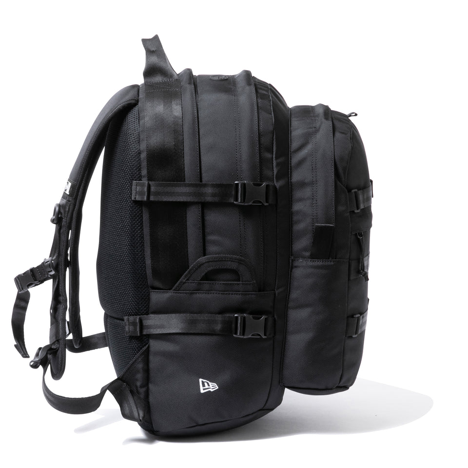 キャリアパック 35L プリントロゴ ブラック × ウッドランドカモ