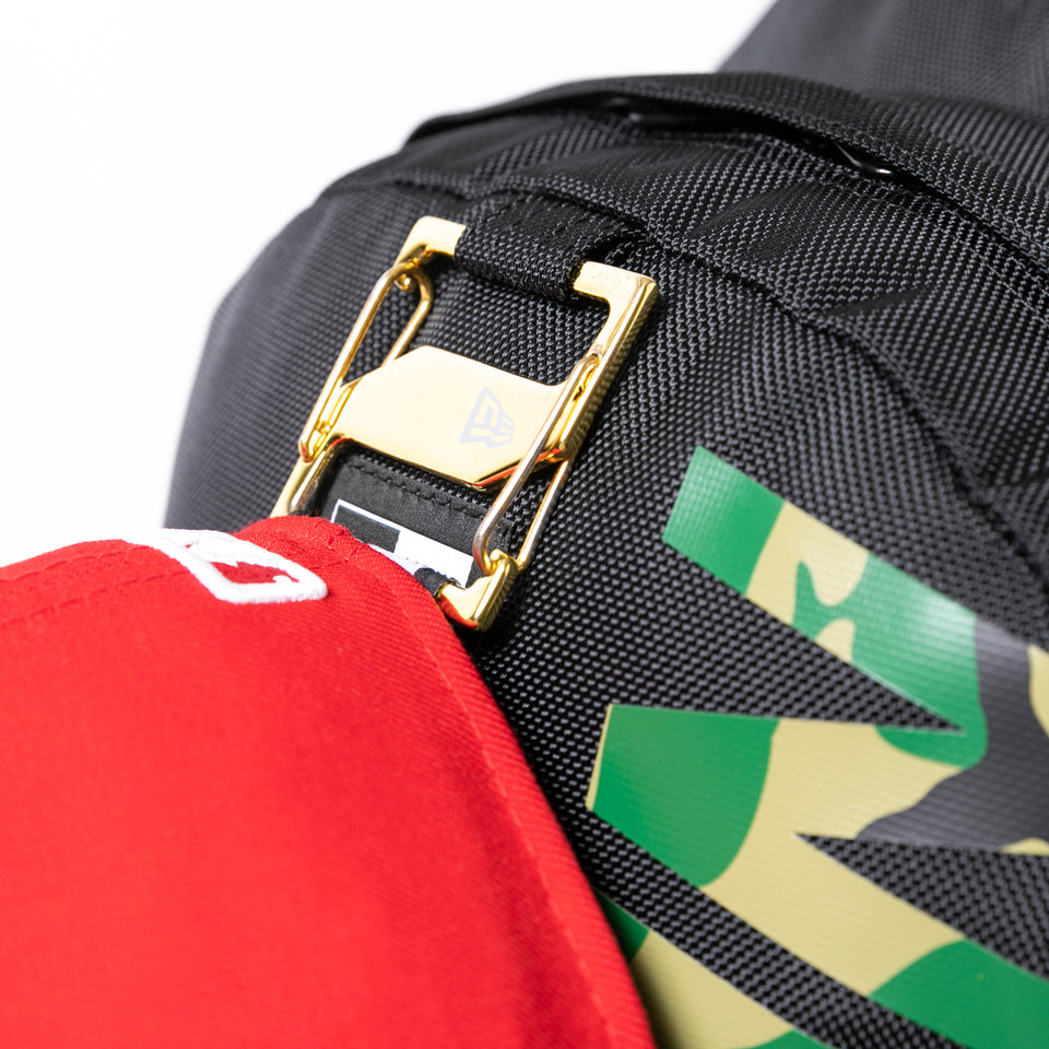 キャリアパック 35L プリントロゴ ブラック × ウッドランドカモ