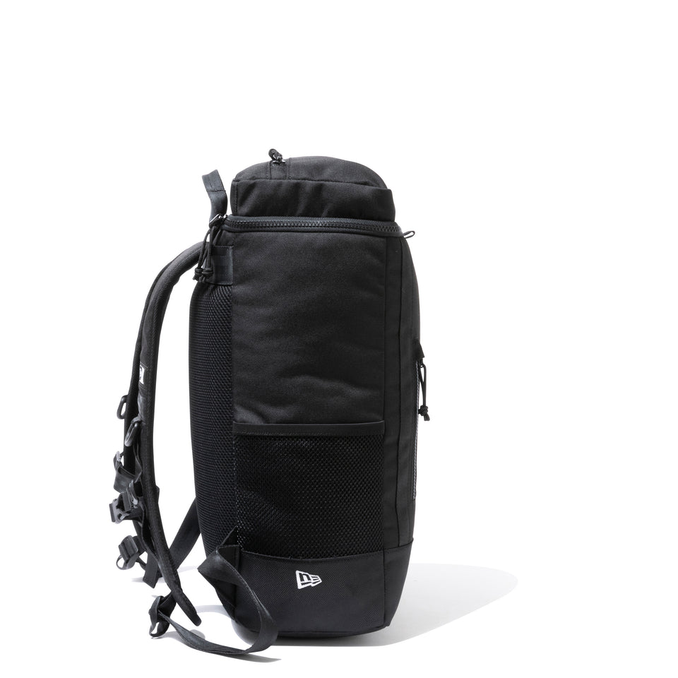ボックスパック ミディアム 25L 3トーンロゴ ブラック