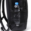 ボックスパック ミディアム 25L 3トーンロゴ ブラック