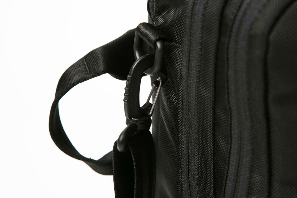 【アーバン ユーティリティ コレクション】スリーウェイ ブリーフバッグ 26L ブラック