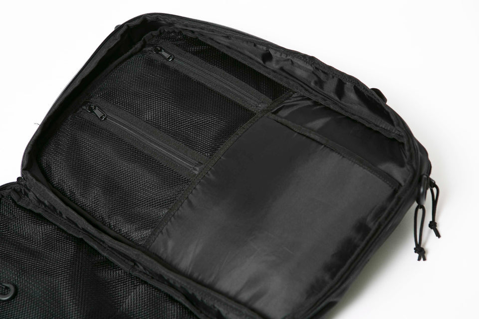 【アーバン ユーティリティ コレクション】スリーウェイ ブリーフバッグ 26L ブラック