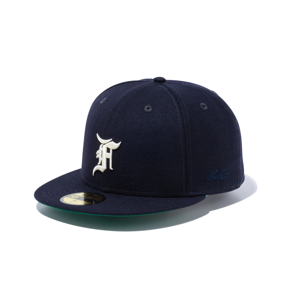 59FIFTY FEAR OF GOD ESSENTIALS Fロゴ ネイビー グリーンアンダーバイザー