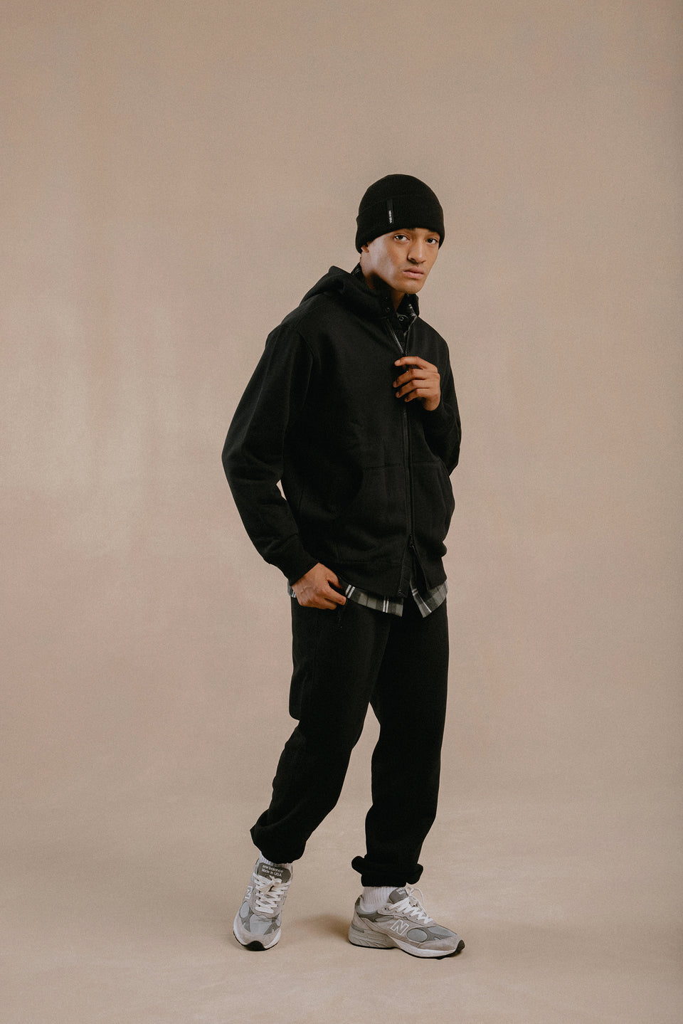【10月発売】裏起毛 スウェット フルジップフーディー NEW ERA BLACK LABEL ヘビーウェイト ブラック