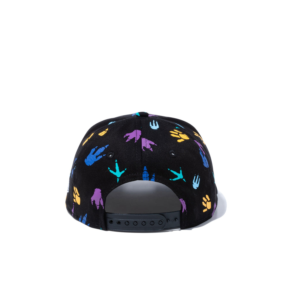 Child 9FIFTY ダイナソー 足跡 オールオーバー ブラック
