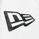 長袖 パフォーマンス Tシャツ ドット タイガーストライプカモ フラッグロゴ ホワイト  レギュラーフィット