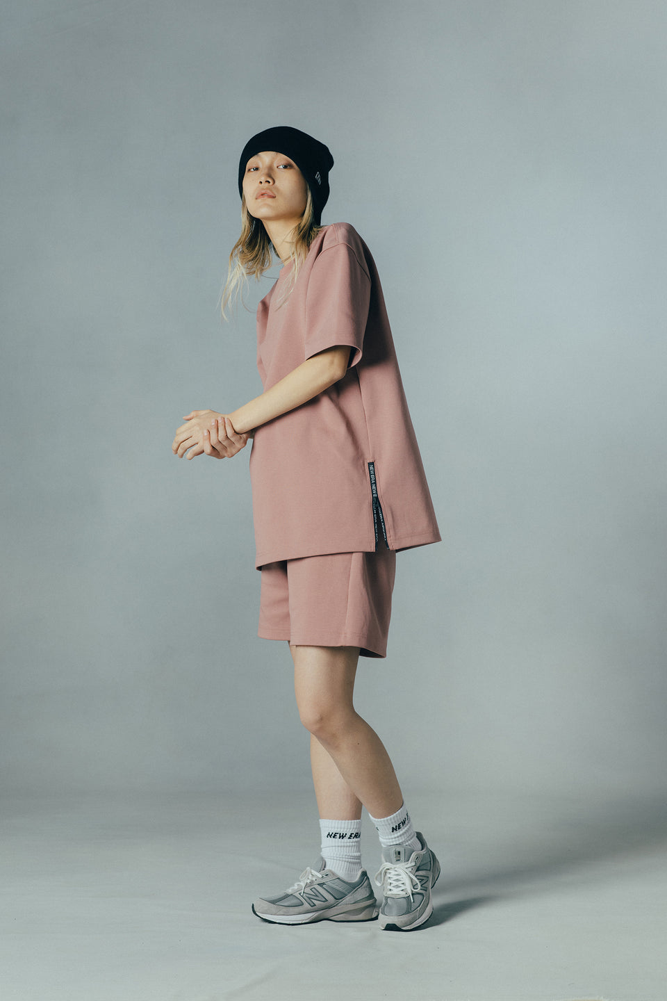 ポンチ ショートパンツ NEW ERA BLACK LABEL ピンク