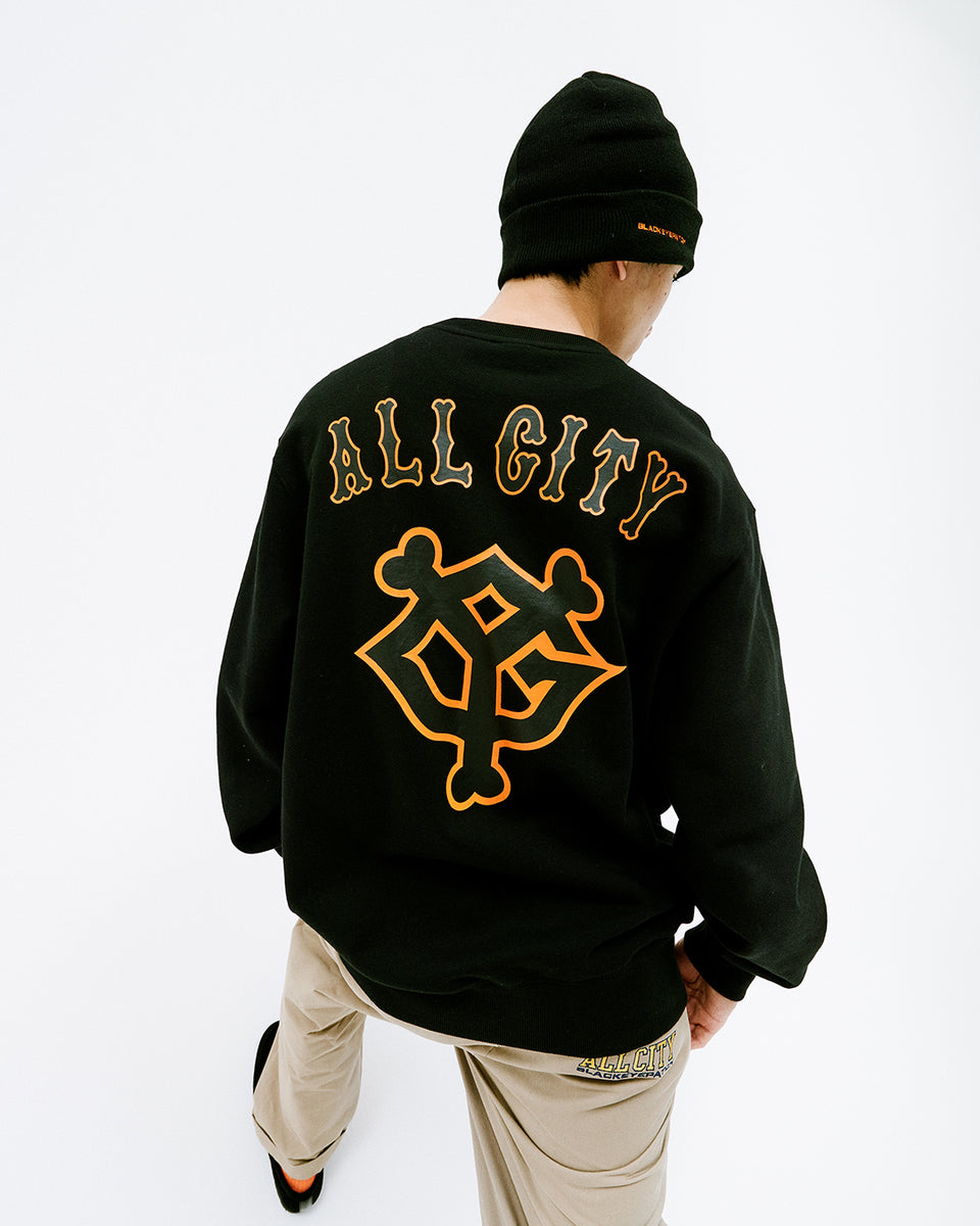裏毛 スウェット クルーネック 読売ジャイアンツ x BlackEyePatch x NEW ERA レギュラーフィット