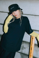 半袖 コットン Tシャツ Yohji Yamamoto FW22 シグネチャーロゴ 見返り美人 ブラック × ブラック